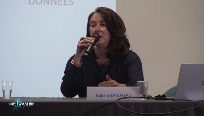 10 - LANDREAU-1080p_Moment