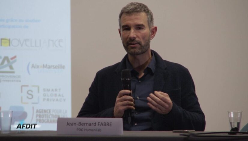 7 - FABRE-1080p_Moment